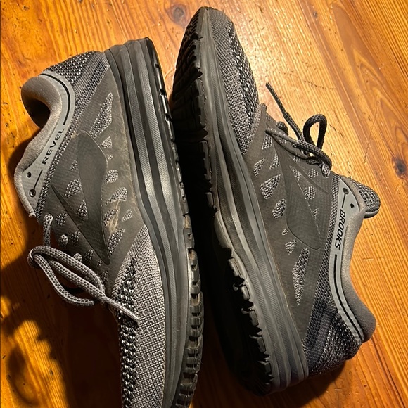 Brooks Revel Men's Shoes - Gray - Picture 2 of 8